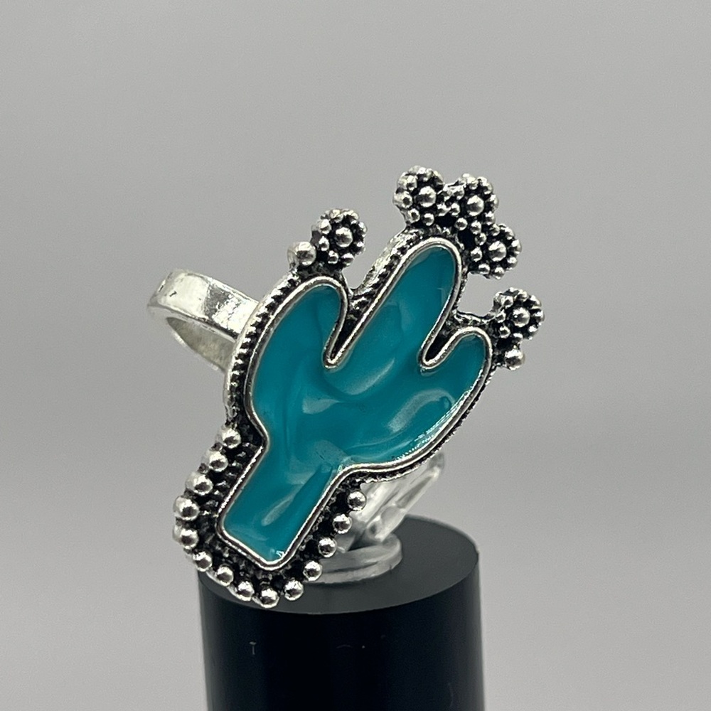 Brand New Turquoise Cactus Ring